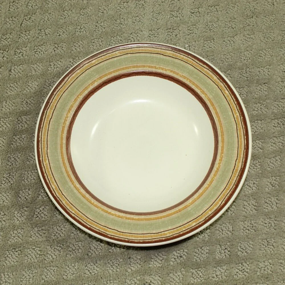 Set of 4 Mikasa Intaglio CA 056 Cappuccino 9 3/8 in Soup Bowls